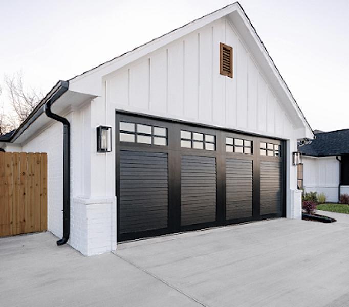 Yelt Garage Door's Repair Broomfield