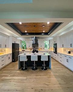 Spotless Cleaning Services LLC