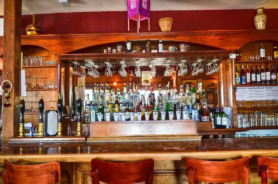 Yak and Yeti Restaurant & Brewpub