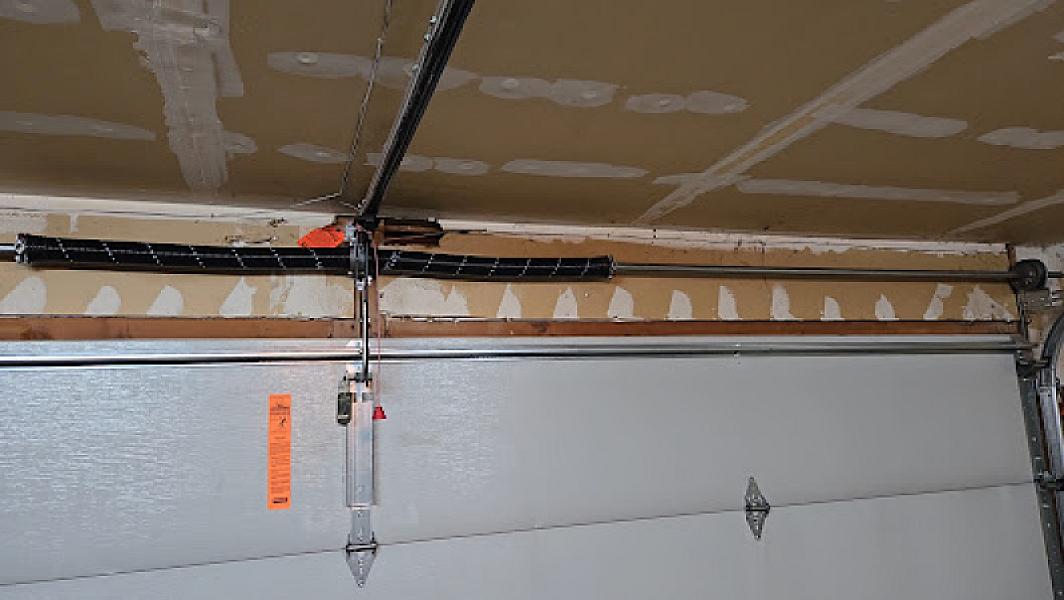 Master plus garage door