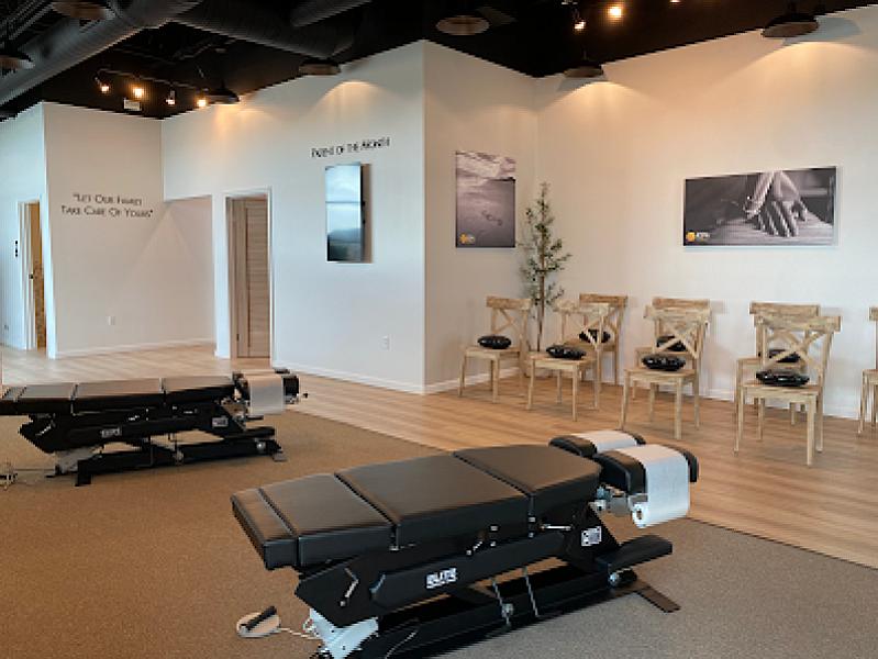 100% Chiropractic - Central Park